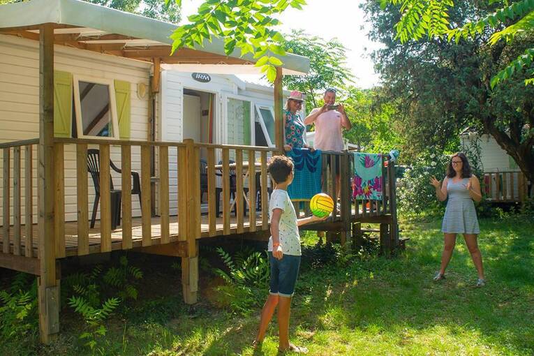 Camping Le Petit Bois **** photo 2 Ardèche Tohapi